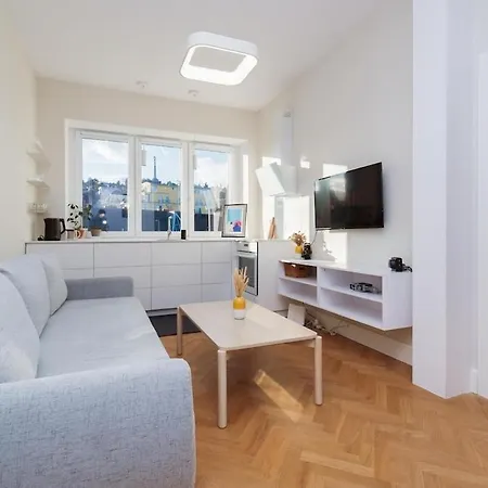 Charming Train Lines Apartman *