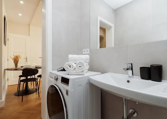 Charming Train Lines Appartement Bratislava